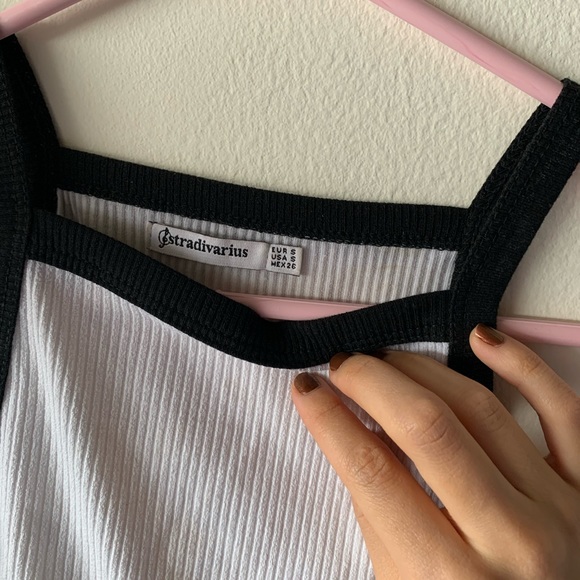 Stradivarius crop top - Picture 3 of 3